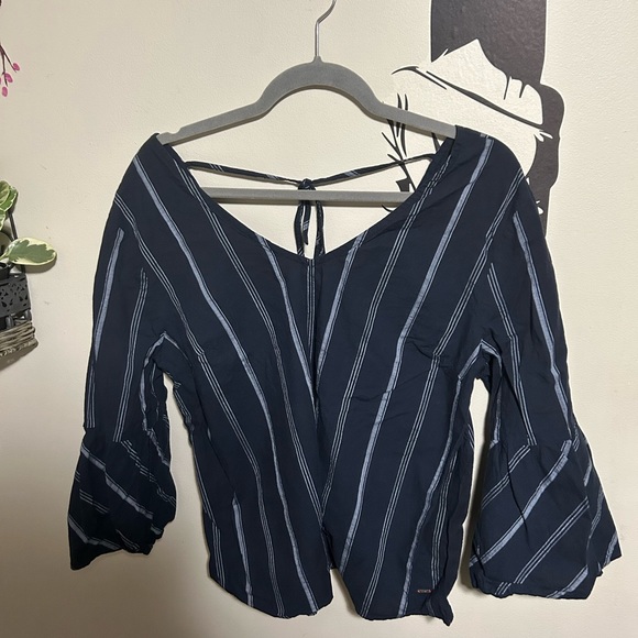 Tommy Hilfiger Top - Picture 6 of 9